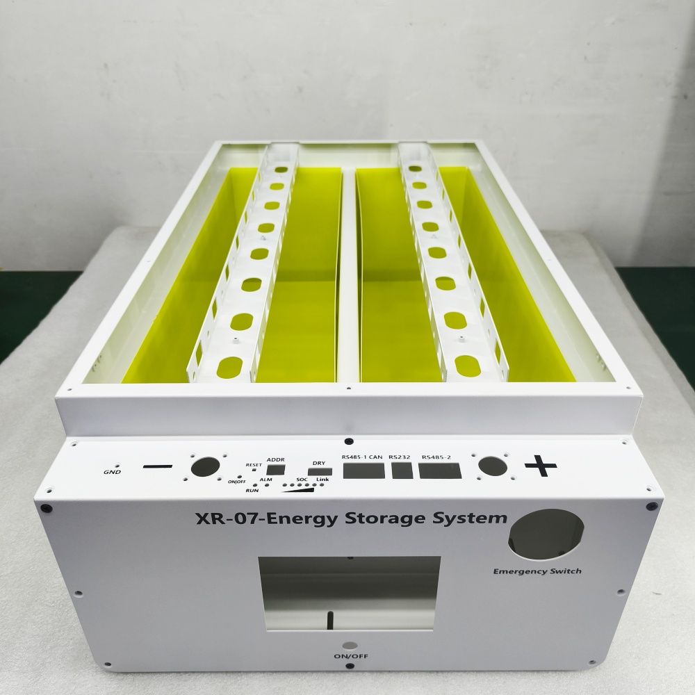 Корпус для аккумулятора XR07-4 – обзор и цена Renewable Energy Kits
